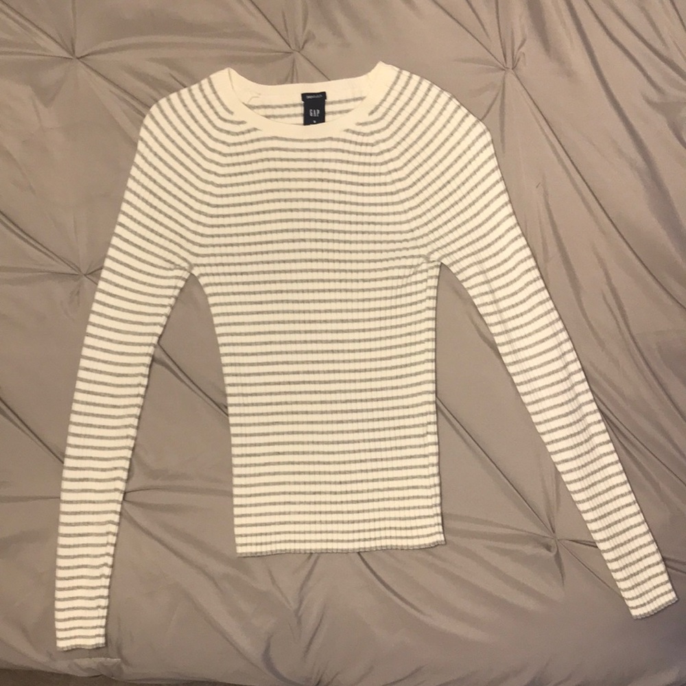 🎉SALE Gap Cream/Grey sweater